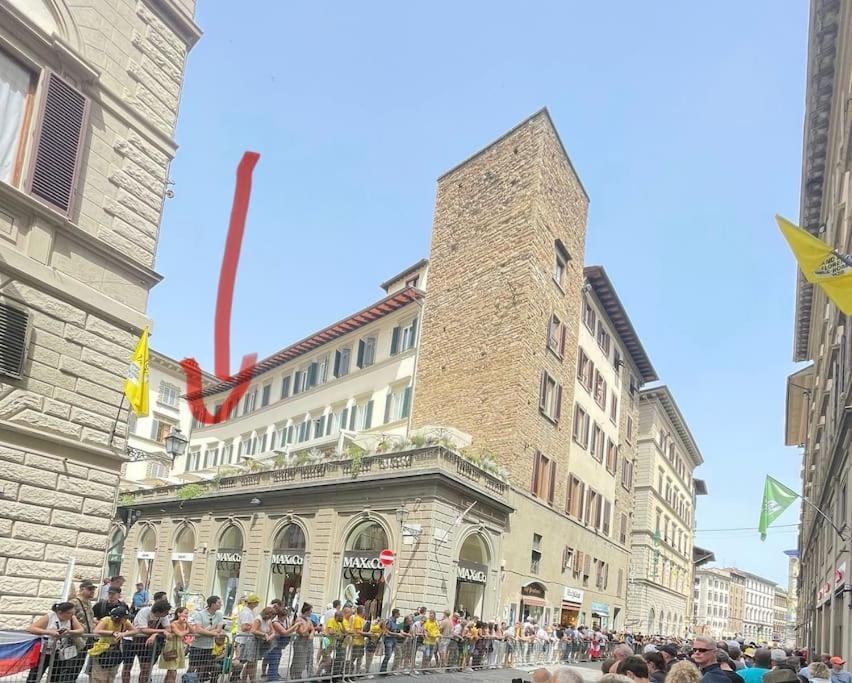 Next To The Duomo Of Florence, Raffaello, With Private Patio Apartment Florence